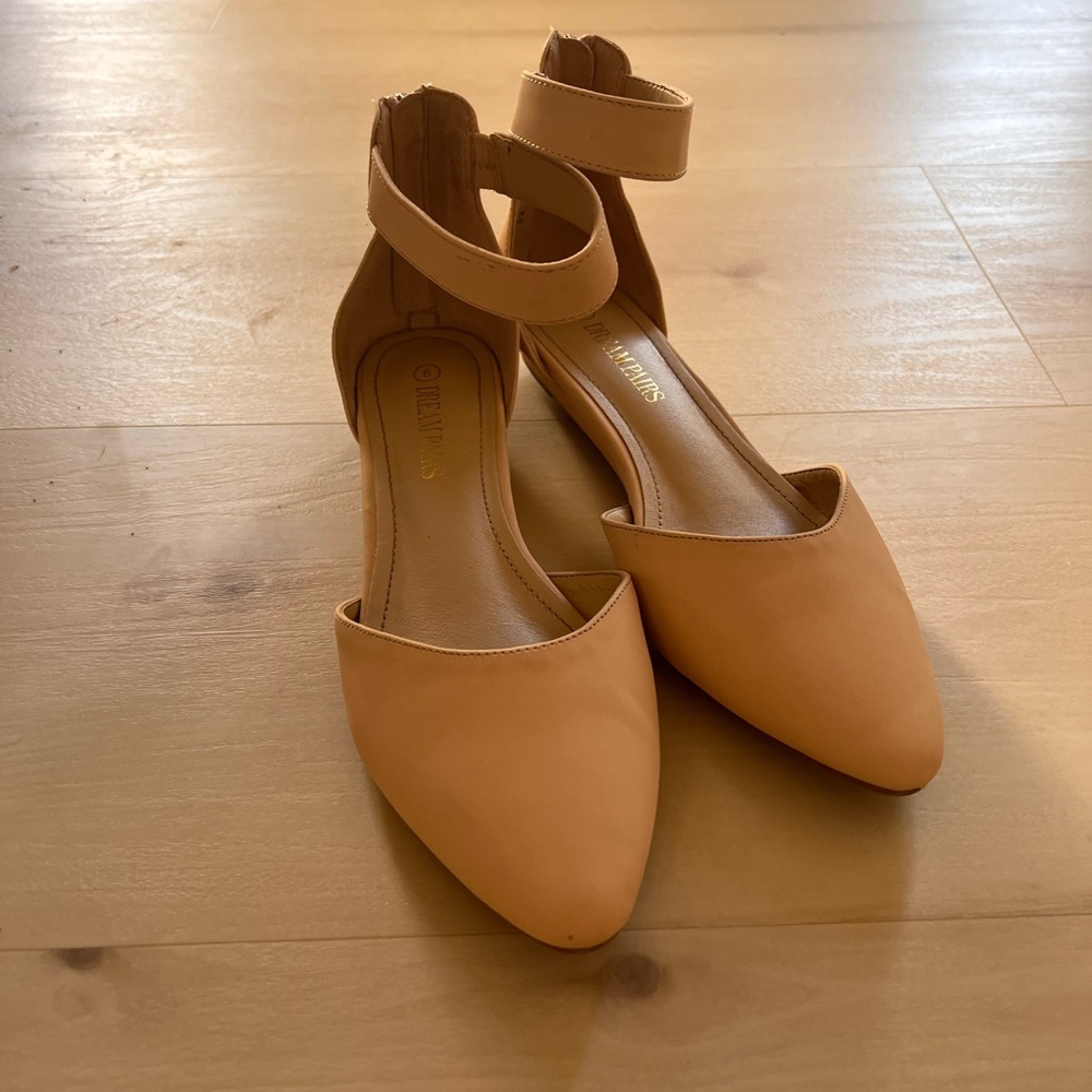 Dream Pairs Nude Flats